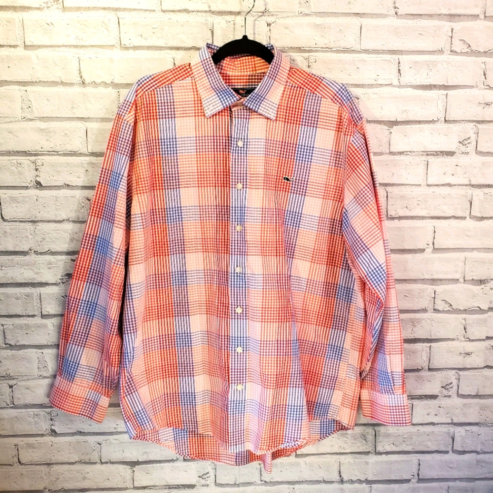 Vineyard Vines Button Down - image 1